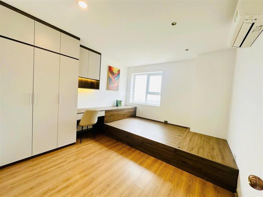 Chcc kđt văn khê hđ, dt 134m2 3pn 2wc, giá tốt