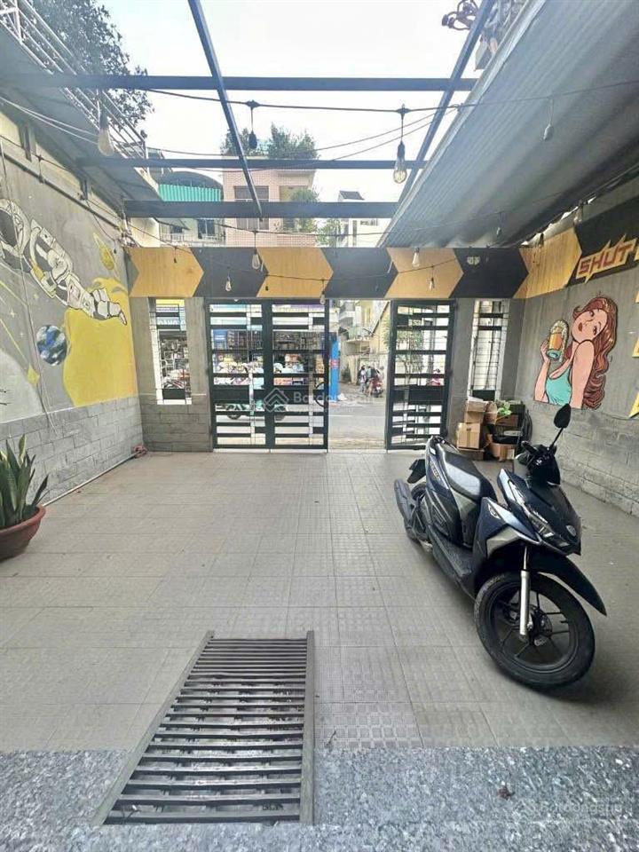 Bán nhà mặt tiền thích quảng đức, phường 4, quận phú nhuận, tp.hcm