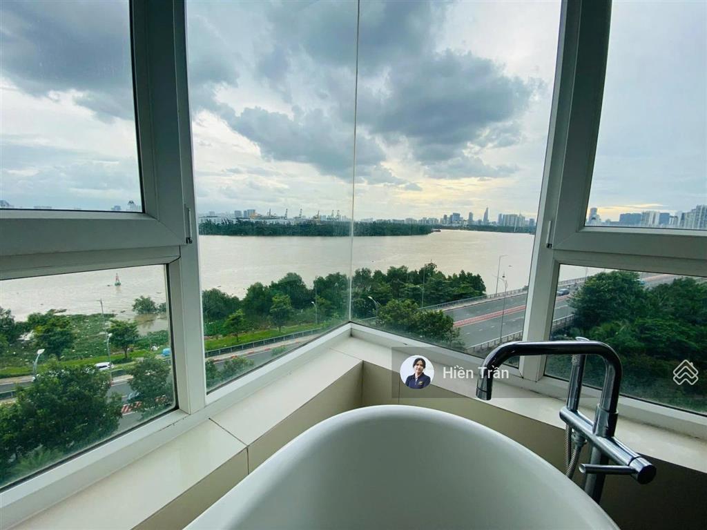 Sản phẩm hiếm 2pn tháp brillant sẵn sổ hồng vị trí độc nhất  các phòng bao bởi view sông. gọi ngay