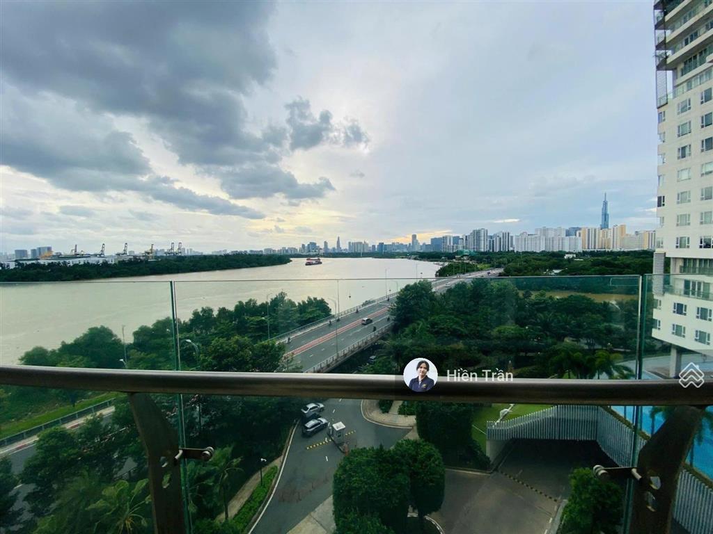 Sản phẩm hiếm 2pn tháp brillant sẵn sổ hồng vị trí độc nhất  các phòng bao bởi view sông. gọi ngay