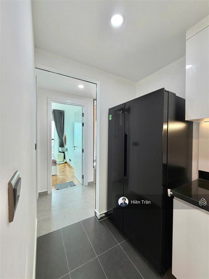 Căn 1pn gửi bán nhanh giá chỉ 7,2 tỷ (bao hết), thiện chí bán, còn giảm thêm, sẵn sổ hồng mua bán