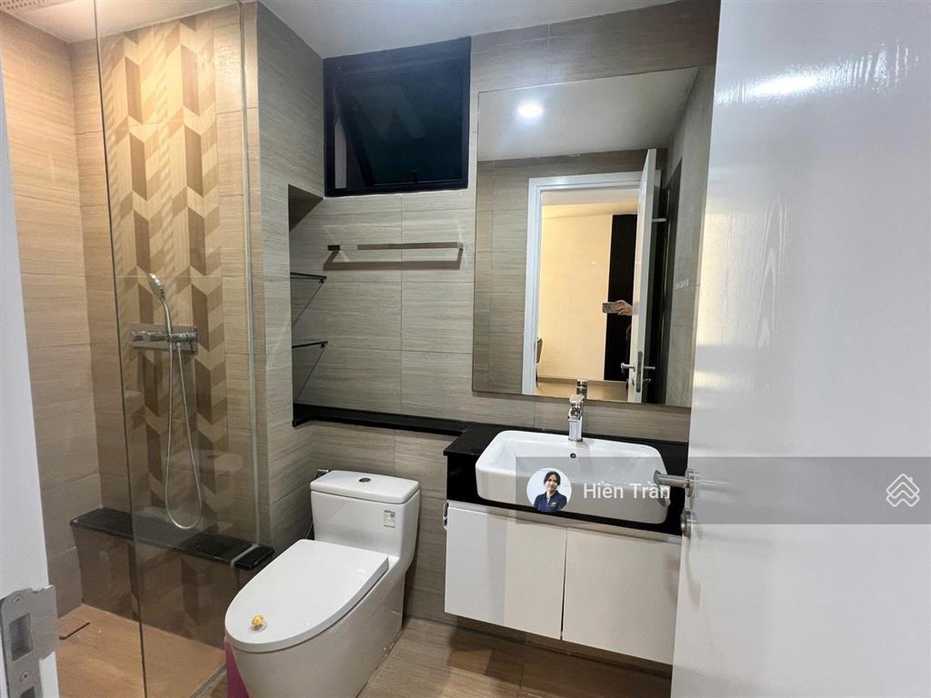 Căn 1pn gửi bán nhanh giá chỉ 7,2 tỷ (bao hết), thiện chí bán, còn giảm thêm, sẵn sổ hồng mua bán