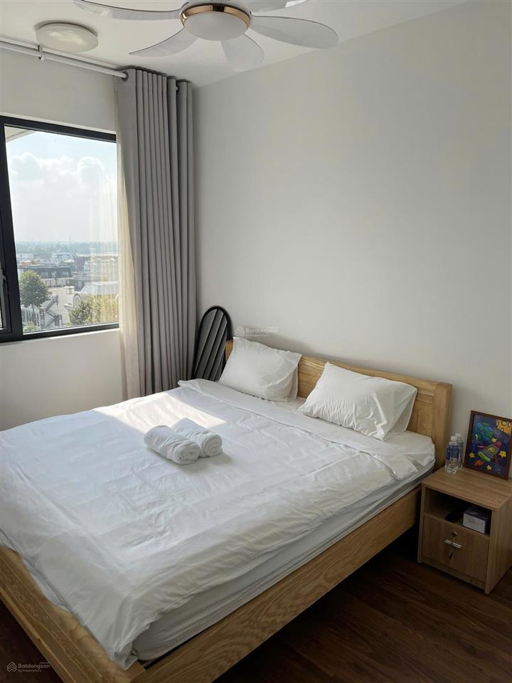 1pn chủ cần bán gấp giá chỉ 6,3 tỷ đã sẵn sổ hồng không vay full nội thất, có sẵn hđ thuê dài hạn