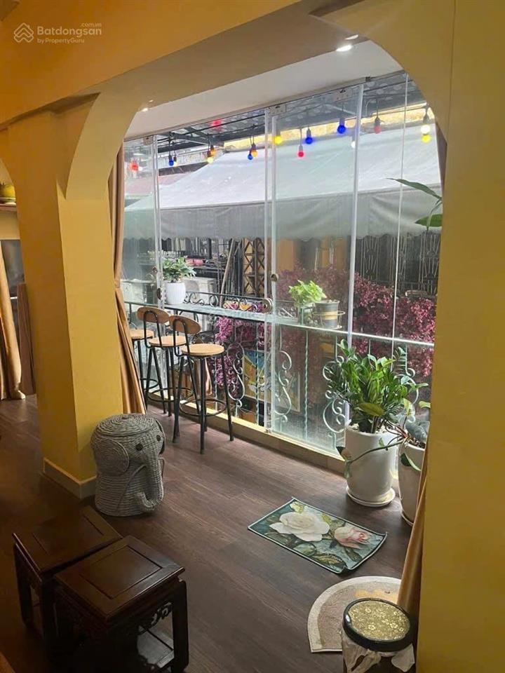 20 tỷnhà phố cổ hàng mành, 35m2, 4 tầng, giữa lõi phố cổ, vị trí cực chất, vừa đủ để ở, kinh doanh