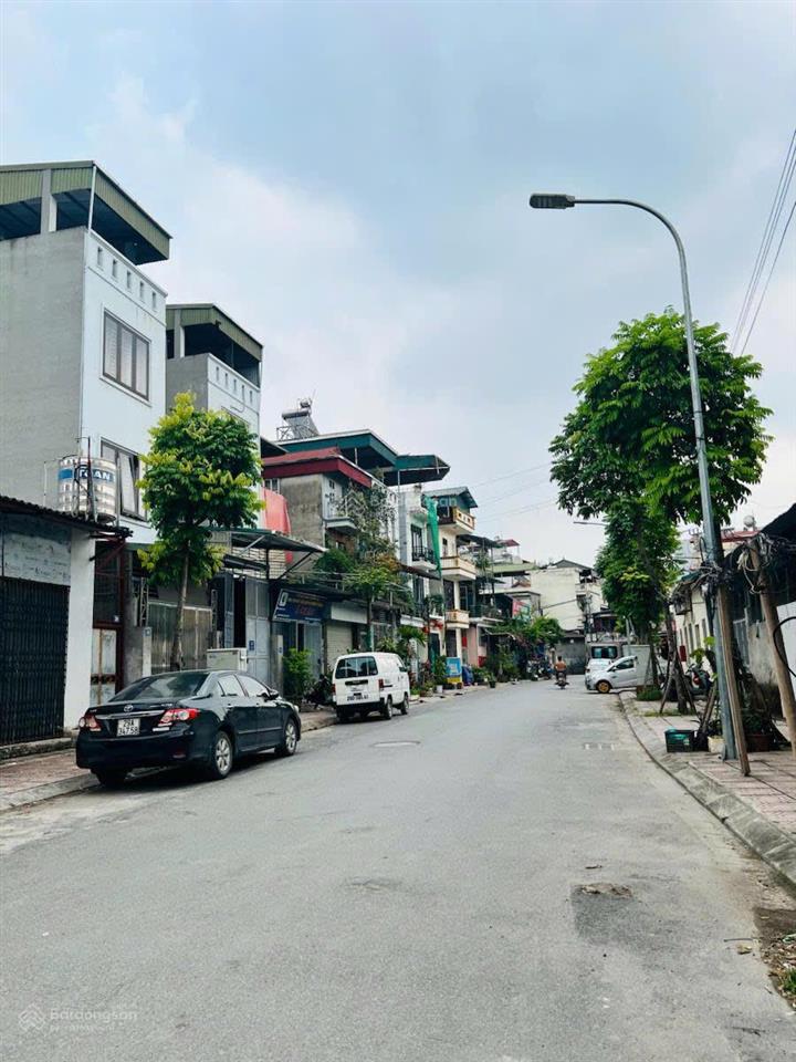 25 tỷchủ cần bán gấp nhà phố tư đình ô tô đỗ như hình, 110m2 x 4 tầng, đang cho thuê làm văn phòng