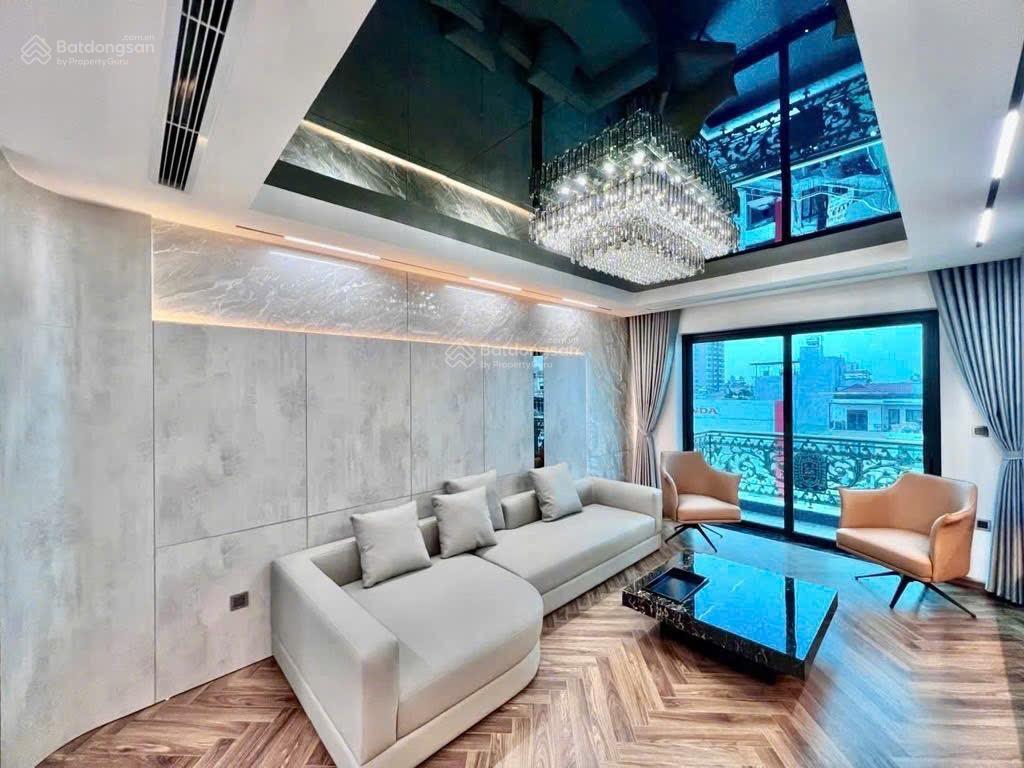 51 tỷ  mặt phố phó đức chính, 75m2, 6 tầng, thang máy, mặt tiền rộng, gần hồ, không gian xanh hiếm