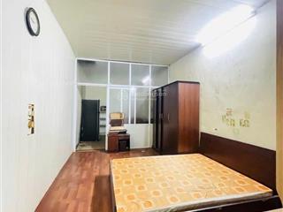 Nhỉnh 5 tỷ  nhà phố mã mây phố đi bộ  lõi phố cổ  cách 1 nhà ra phố, sd tầng 1, diện tích 56m2