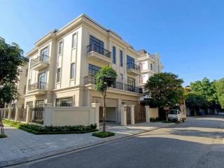 60 tỷ biệt thự phân lô việt hưng, kề cận vinhomes riverside, 320m2, mặt tiền 12m, ô tô tránh vỉa hè