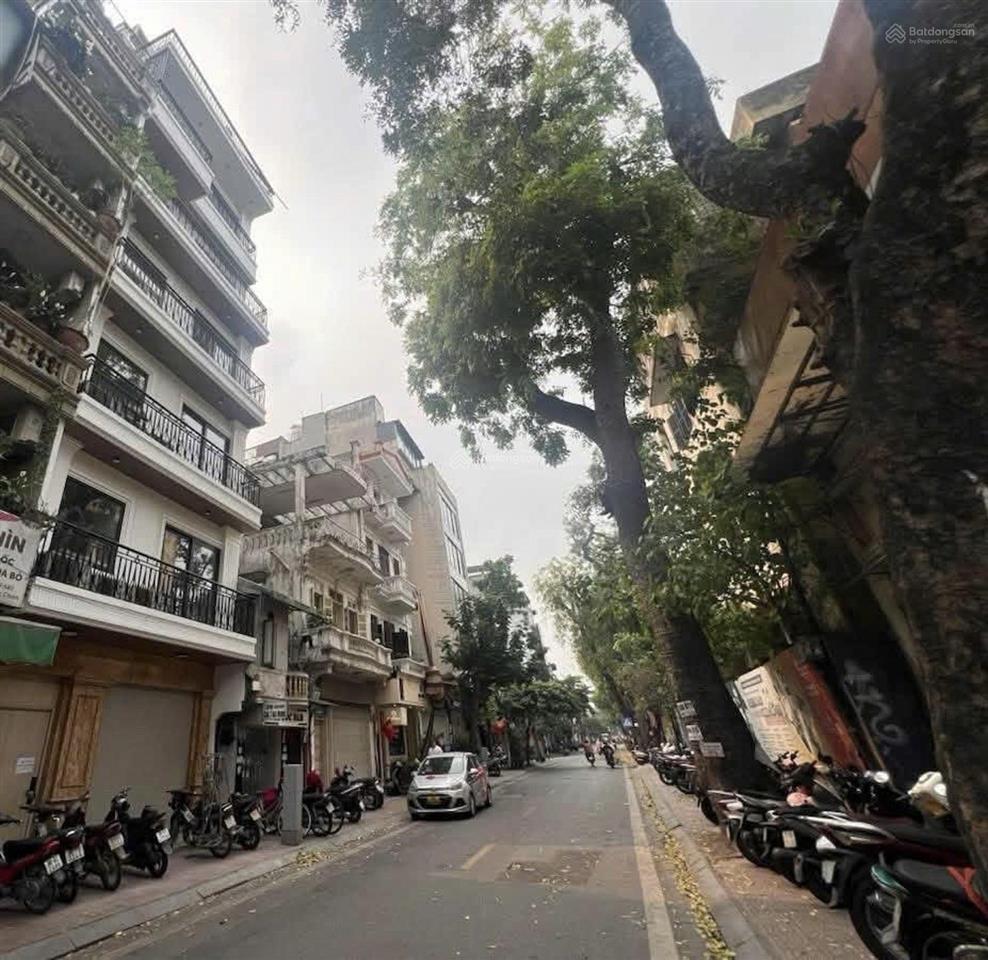 Giảm chào 8 tỷ, còn 54 tỷ  mặt phố cửa bắc  phó đức chính, lô góc hiếm có, 91m2, 5 tầng, gần hồ