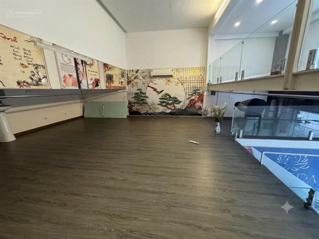17.5 tỷ mặt phố hàng đậu, vị trí kinh doanh phố cổ đắc địa,hiếm trong phân khúc, 40m2, mặt tiền 4m