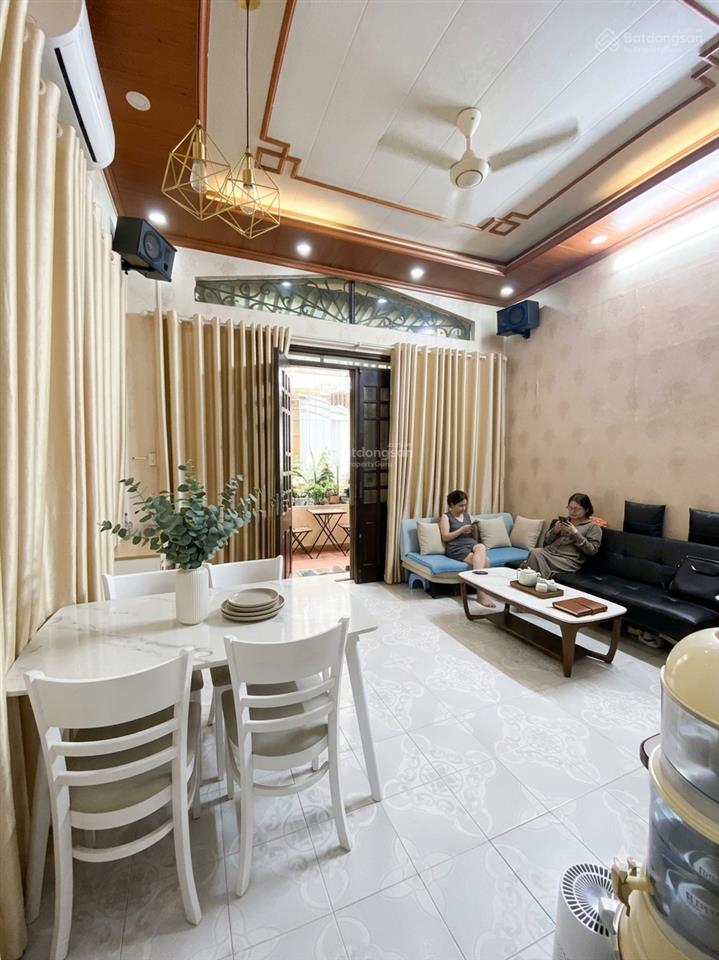 Bán gấp nhà phố bạch mai, 3 mặt thoáng, 55m2, 4 tầng, mt 4.5m, sổ đỏ vuông vắn chính chủ, giá 8 tỷ