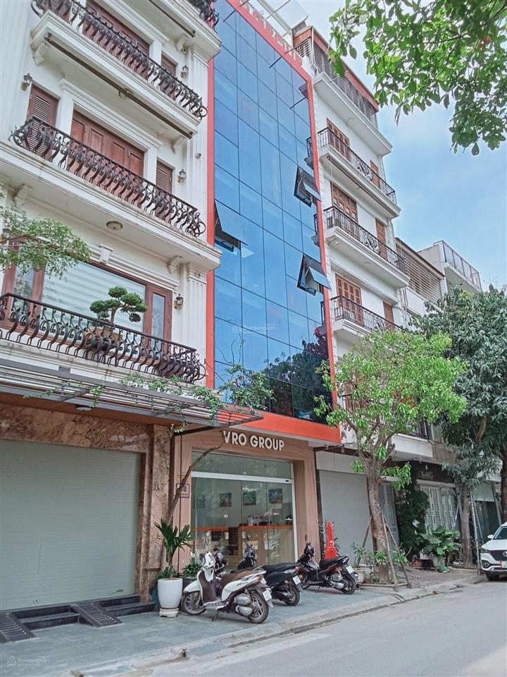 Hiếm nhà bán mặt phố trung kính to vỉa hè, kinh doanh 55m 7 tầng giá 32,5 tỷ