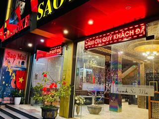 Cần bán quán karaoke và 1 nhà ở liền dãy! quán 3 tầng nhà khung cứng kiên cố nhà ở 2 tầng