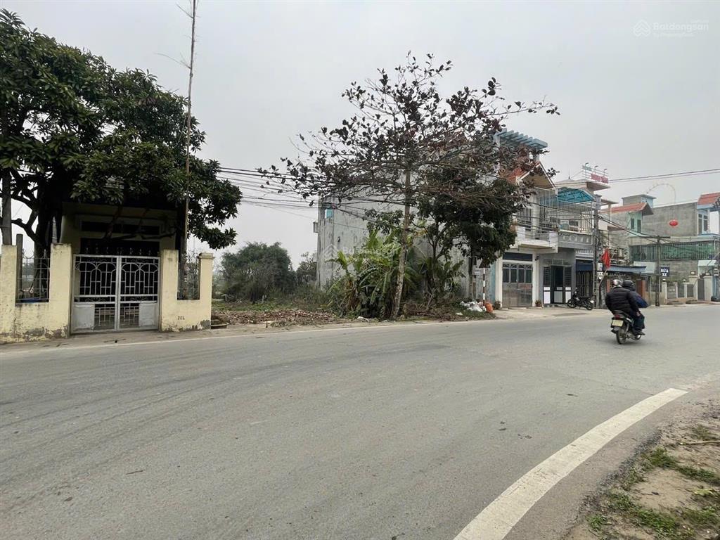Do em trai đánh nhau với bạn nên cần bán lỗ lô đất ở xuân mai đưởng rộng 2 oto tránh nhau