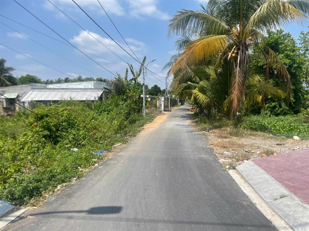 Bán đất giá tốt, võ văn kiệt, tân ngãi, vĩnh long, 25 tỷ, 1898,2 m². ngân hàng định giá 25 tỷ.