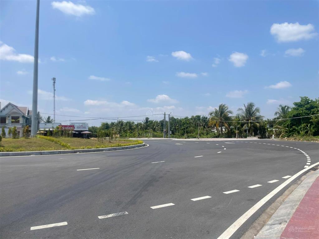 Bán đất giá tốt, võ văn kiệt, tân ngãi, vĩnh long, 25 tỷ, 1898,2 m². ngân hàng định giá 25 tỷ.