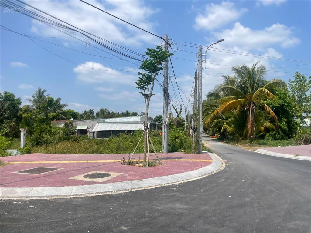 Bán đất giá tốt, võ văn kiệt, tân ngãi, vĩnh long, 25 tỷ, 1898,2 m². ngân hàng định giá 25 tỷ.