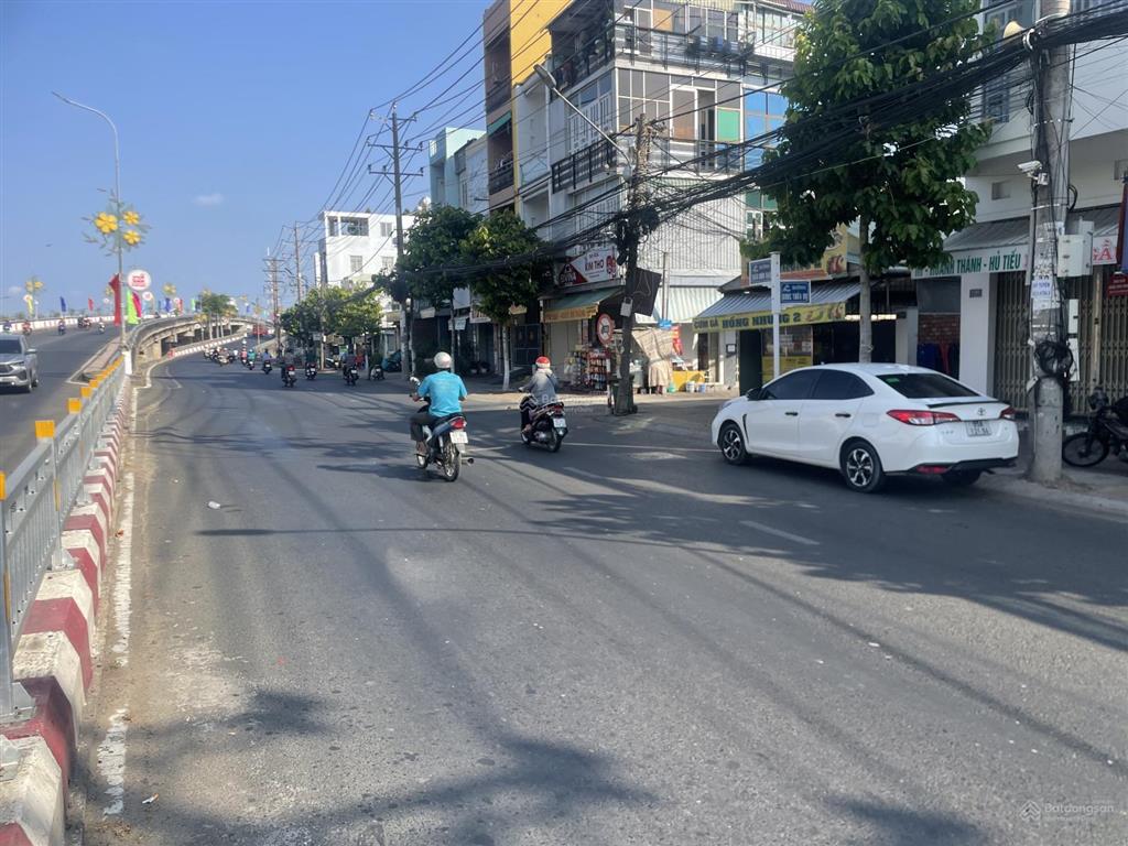Bán tài sản mặt tiền long xuyên, an giang vị trí mặt tiền đại lộ trần hưng đạo