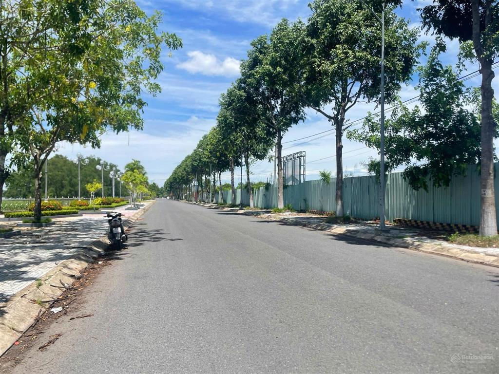 Bán đất tại phường trường an, vĩnh long, 46 tỷ, 3129.8m², giá tốt, hiếm có
