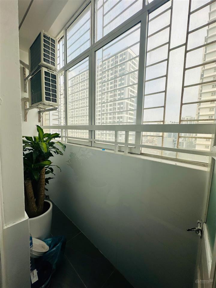 Chính chủ bán căn 3pn  n3ab lê văn lương, 68m2 bc đn tầng đẹp, full đồ nhỉnh 6 tỷ 0936 833 ***