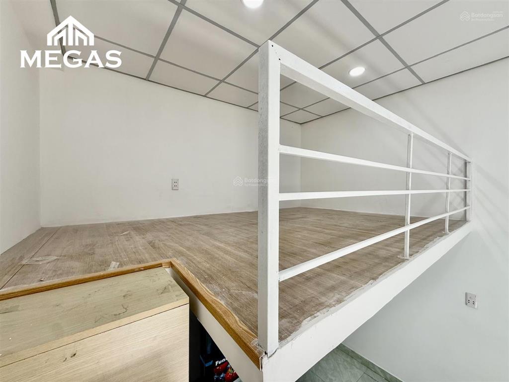 Cho thuê căn hộ 30m2 ở mặt tiền đường nguyễn duy trinh, thuận tiện ra khu cnc q9 và q2, q1, bt