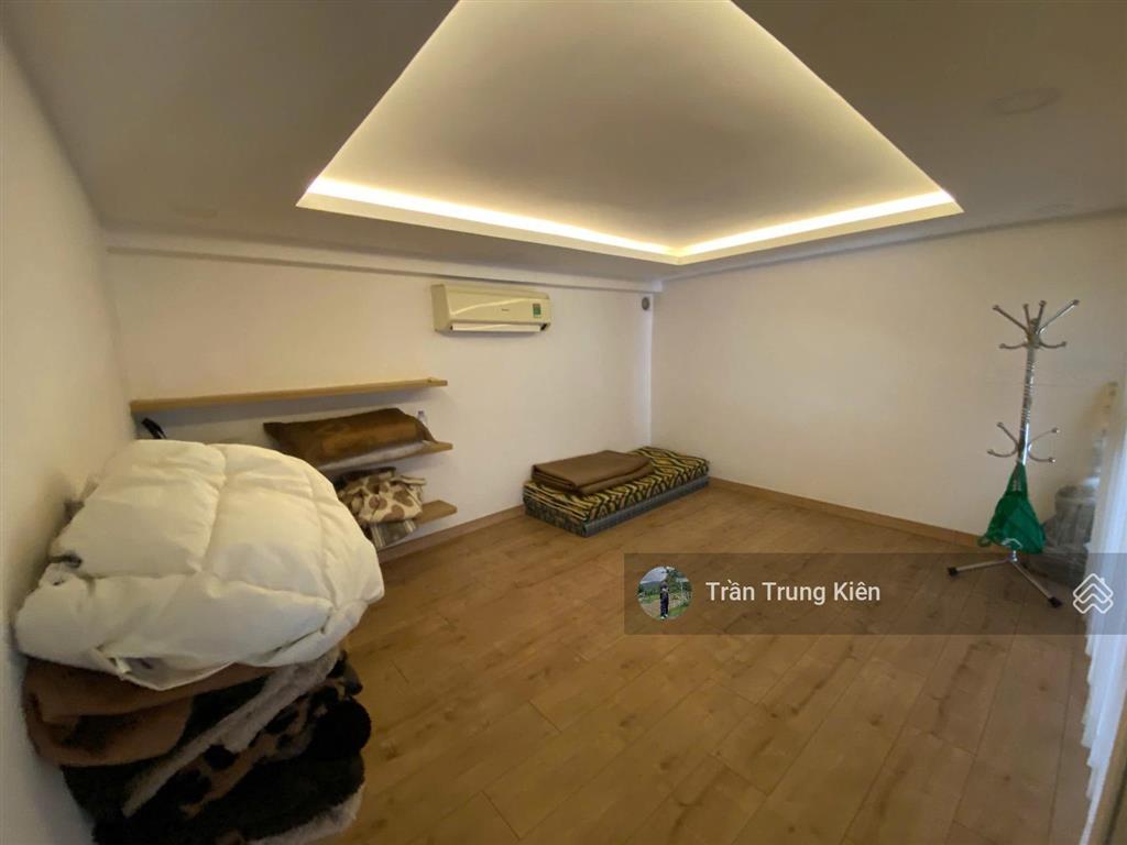 Cực hiếm! nhà hẻm 10m, gần vincom nguyễn xí, p26, bình thạnh (4,2x15m) 4 tầng ở ngay. chỉ 11.650 tỷ