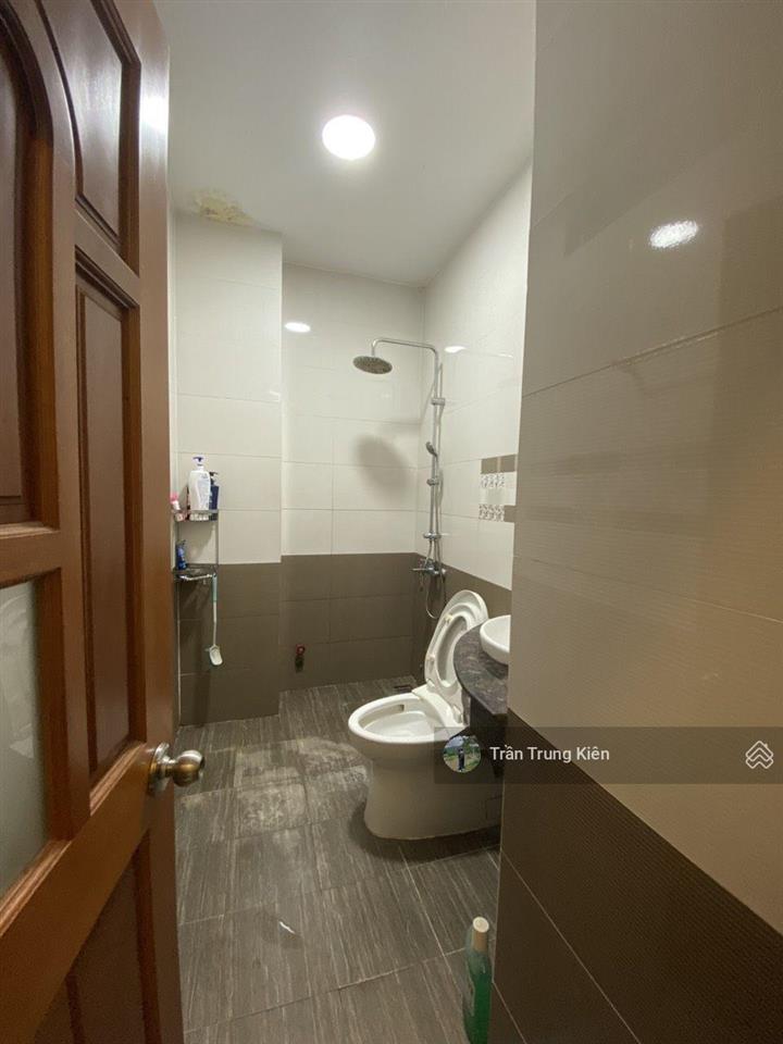 Hiếm! nhà ngang lớn siêu đẹp cách đại học văn lang chỉ 50m  3 tầng mới cứng (5x17m) giá 14 tỷ