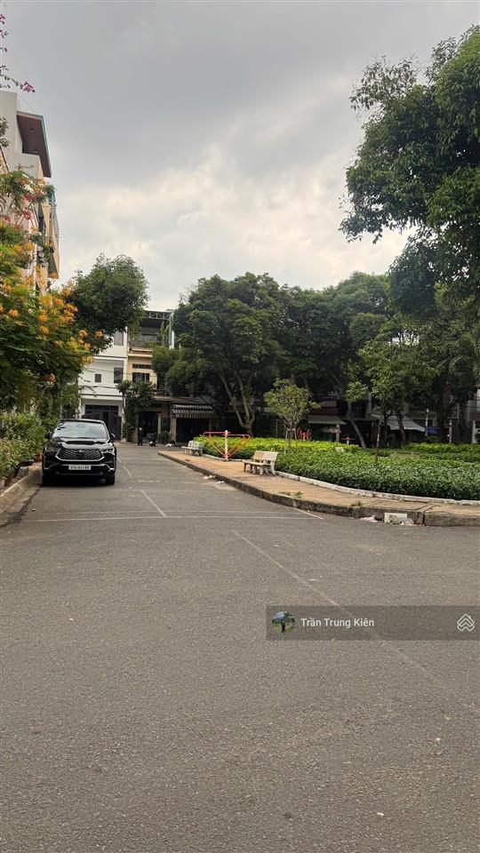 Kcx nguyên hồng (4x16m) 2 lầu cạnh công viên có thể ở  kinh doanh  gpxd mới 5 tầng, chỉ 11.9 tỷ