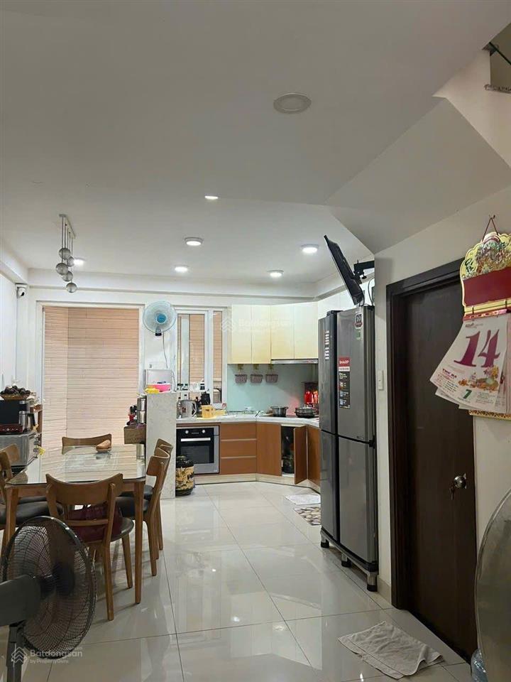 Bán lô đất mặt tiền siêu đẹp cách đại học văn lang chỉ 100m  4.2x24m, giá chỉ 11.5 tỷ tl