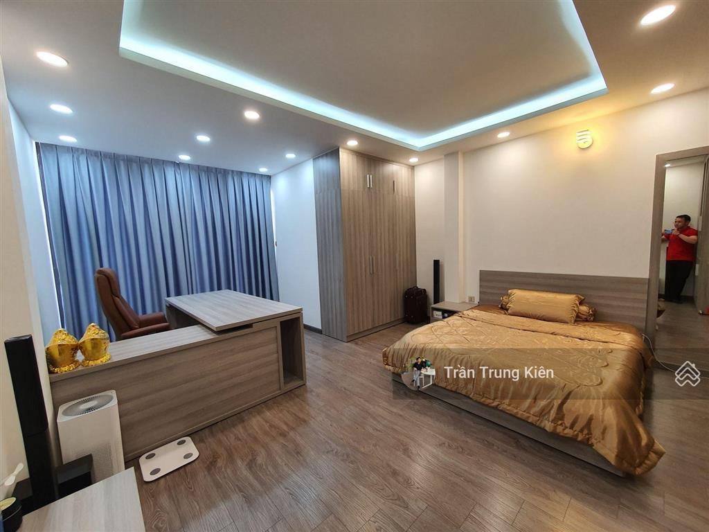 Bán gấp! nhà hxh một trục chu văn an  ngang bề thế (4,8x17m) 4 tầng mới cứng cáp. giá chỉ 12,5 tỷ.