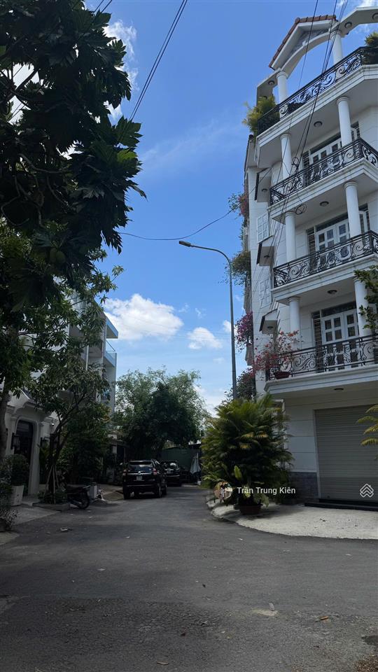 Nhỉnh 120tr/m2! ngay cạnh công viênbán lô đất bình lợi 5x20mđường trước nhà 12mkế đh văn lang