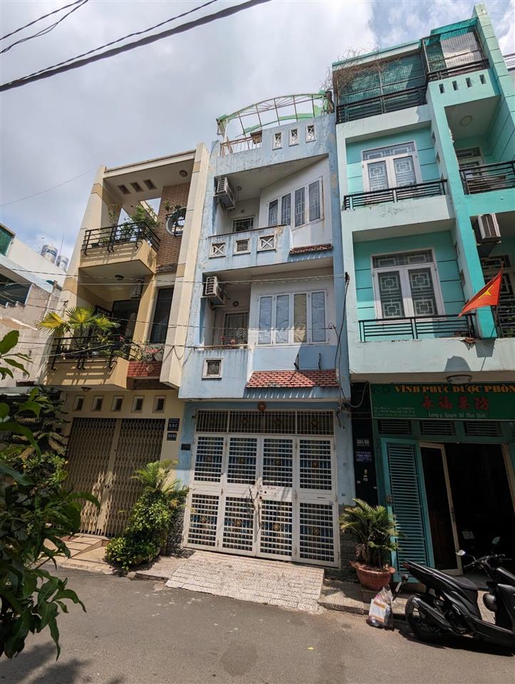 Bán nhà đẹp khu đồng bộ hxt cách mt phạm văn đồng 100m (4x15m) 4 tầng ở ngay. giá chỉ 10,5 tỷ