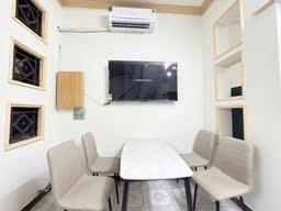 Hẻm xe hơi, lê quang định p5  nhà 2 tầng full nội thất  rộng 39m2, chỉ 95tr/m2