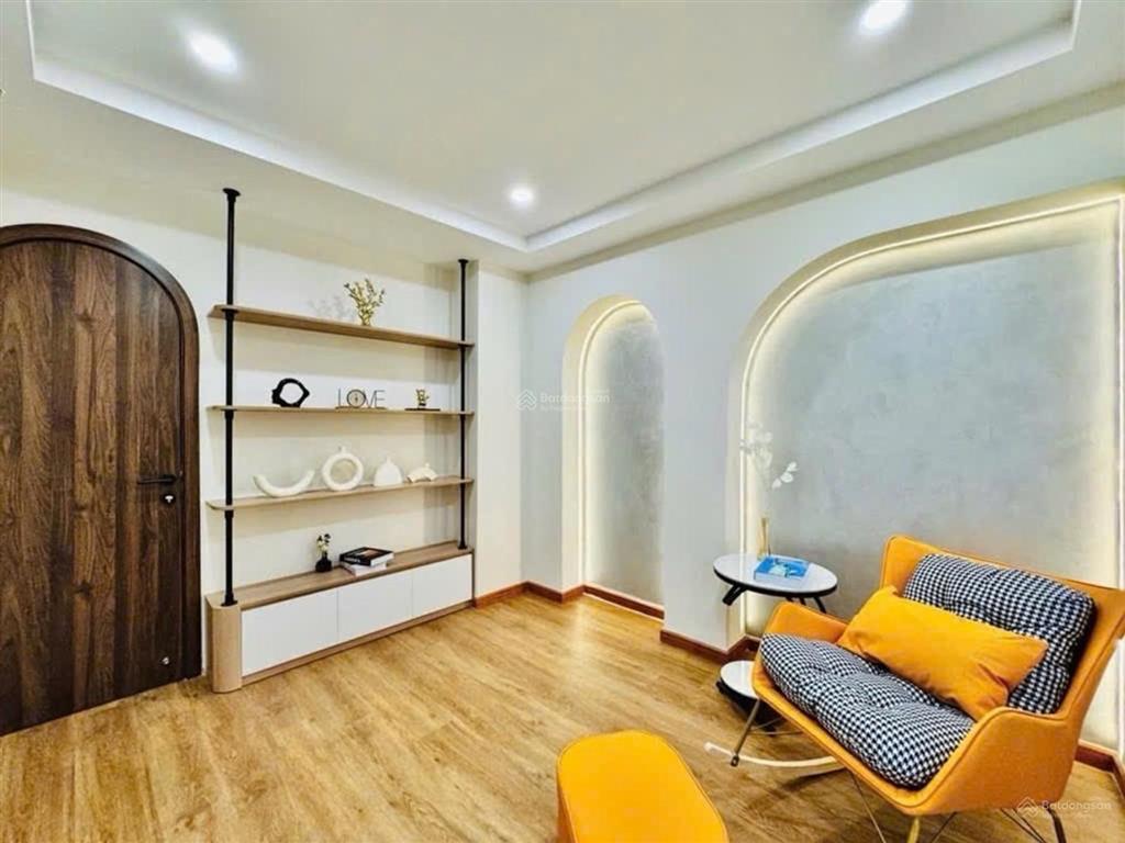 Chỉ 6,2 5 tầng  bình thạnh  hxh đỗ cửa  mặt tiền rạch xuyên tâm tương lai