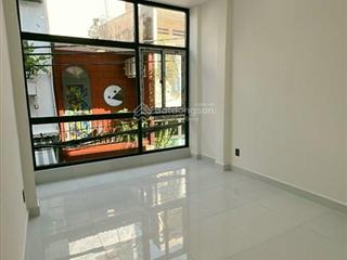 Bán gấp nr 3pn, 4wc, 33m2 tại nguyễn văn cừ, cầu ông lãnh, q1, 5,9 tỷ vnd