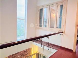 Mặt tiền mạc đĩnh chi q1  khu lõi hành chính vip  dòng tiền 800tr/năm