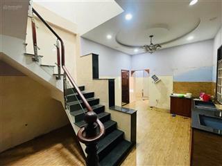Mặt tiền võ văn kiệt quận 1  khai thác thu nhập tốt