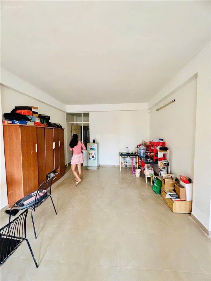 Chủ giảm 1 tỷ bán ngay!! mặt tiền huyền quang q1  vừa ở vừa kinh doanh