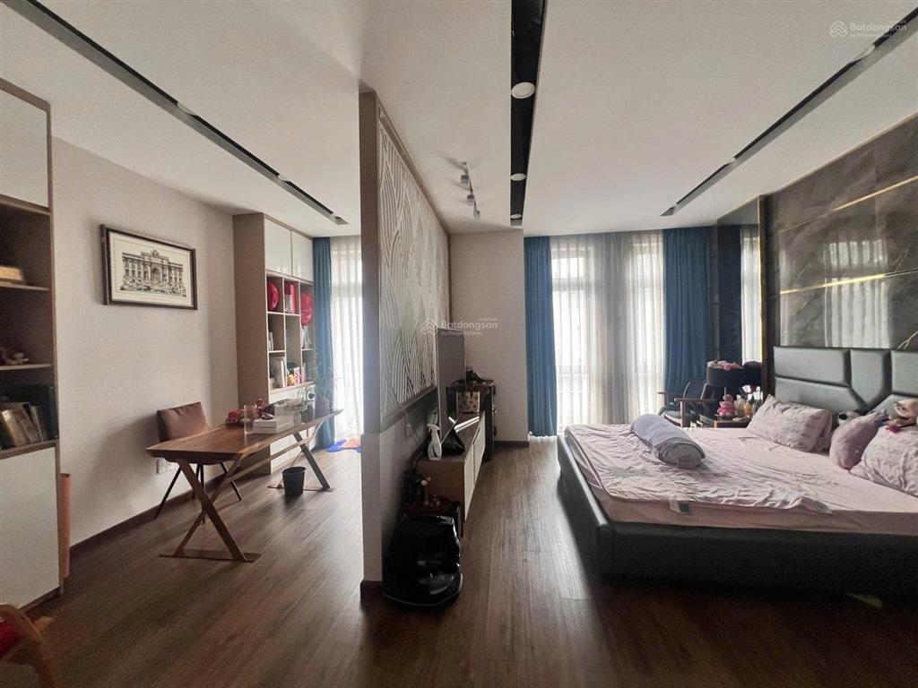 Chủ giảm 1 tỷ bán ngay!! mặt tiền huyền quang q1  vừa ở vừa kinh doanh
