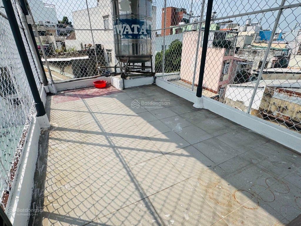 Nhà đẹp ở ngay  4 tầng  26m2 nguyễn kiệm phú nhuận  3.58 tỷ (tl)