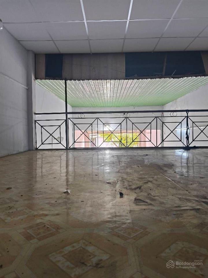 Mt đường nhựa 12m  khu an ninh dân trí cao  huỳnh thị hai  2 tầng 80m2  7tỷ (tl)