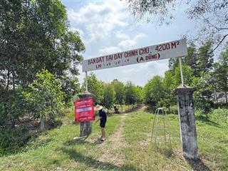 Vị trị ngay sân golf long thành cũ nay thuộc phước tân tp biên hoà  4200m 2 mặt tiền nhựa 50m