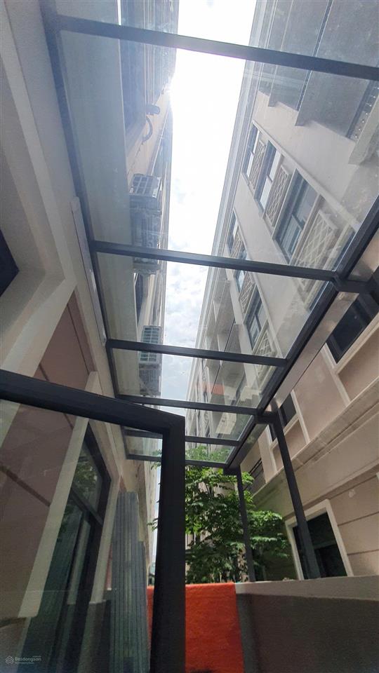 Nhà mới giá tốt, hoàn thiện cao cấp dtxd đến 279m2, có máy lạnh, bếp. giá tốt nhất