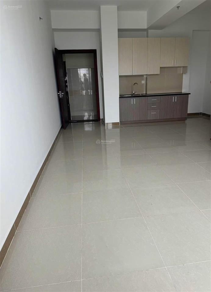 Bán cc tái định cư r7 đức khải 4,35 tỷ, 75m2, giá tốt, không nội thất