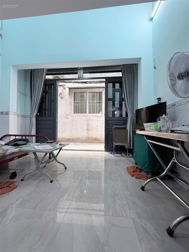 Bán nhà hẻm đường số 9 bhh bình tân dt 4x7 cn 28m2 1 lửng 1 lầu nhà đẹp