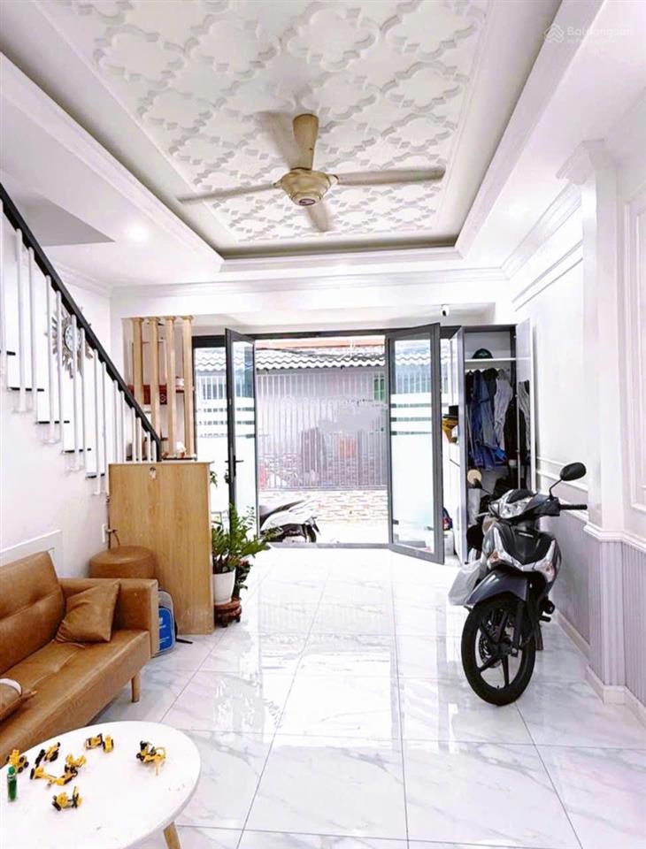 Bán nhà hẻm 5m đường trần văn ơn, tân sơn nhì, tân phú dt 4,5m x 10m đúc 1 lầu, 2pn, 2 wc