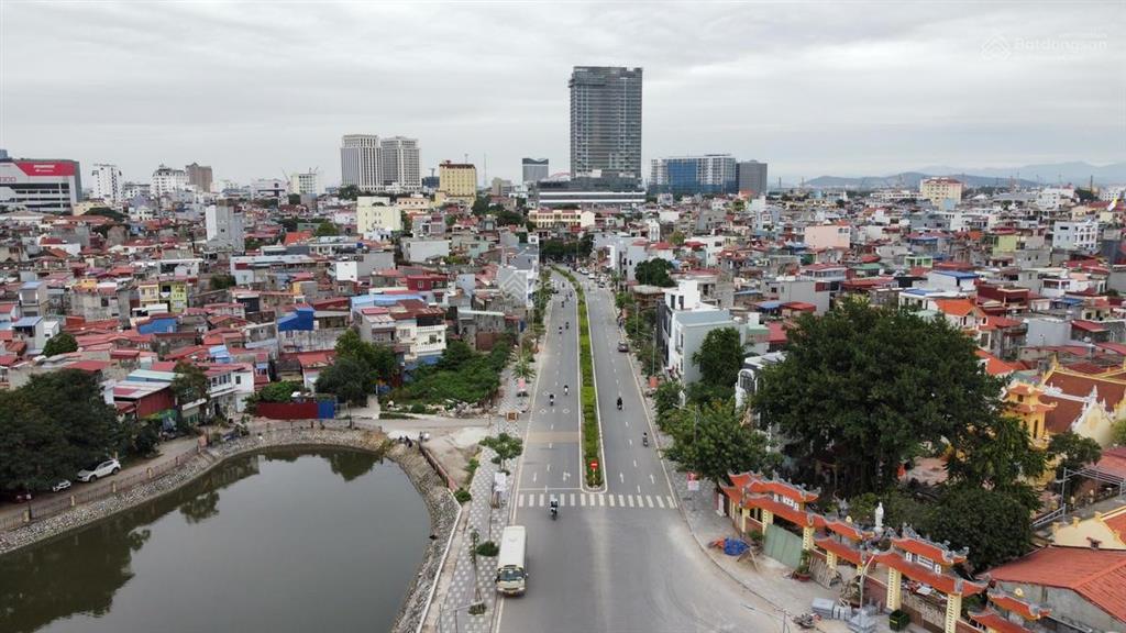 200m2 đất mặt đường lê quang đạo  mặt tiền 10m
