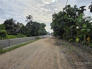 "hot" nhà mặt tiền đường sông 250m2, xe tải tránh, tiềm năng mạnh