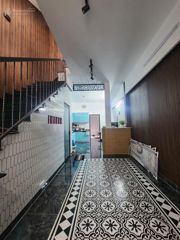 "dương quảng hàm" hẻm xe hơi 47m2, 4 phòng, gần phạm văn đồng