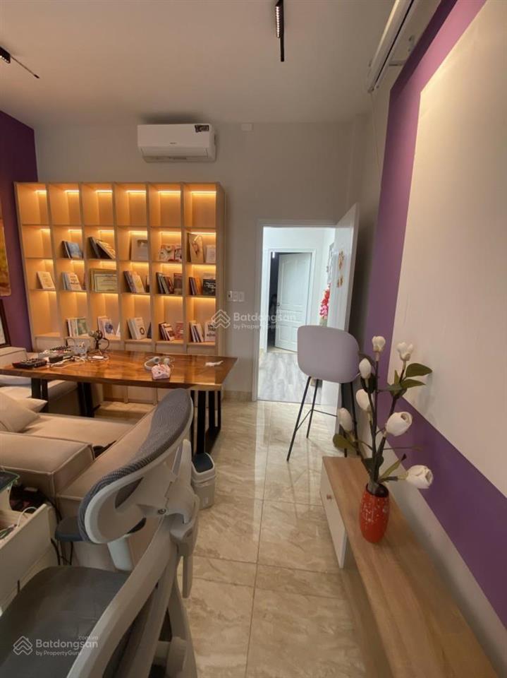 "hiếm" 4 tầng 54m2, hẻm xe hơi thông, gần hàng xanh